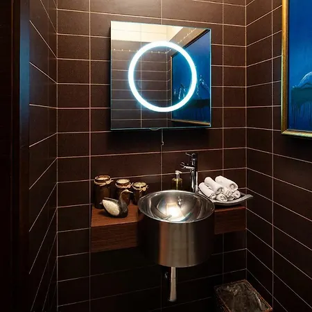 Old Luxury Studio Apartment
